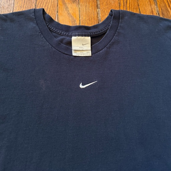 Y2K Nike Center Swoosh Vintage Long Sleeve T-Shirt - Picture 2 of 10